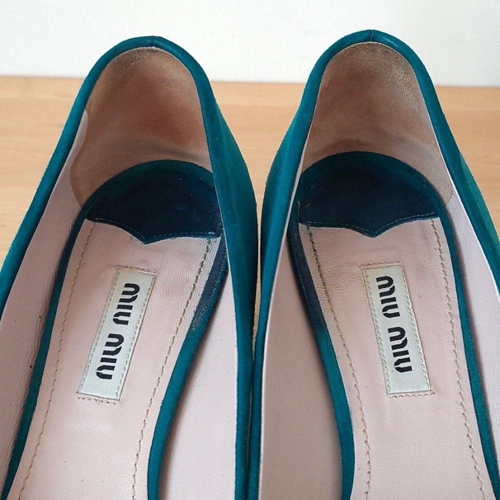 Miu Miu Green Suede Glittering Sole Heels - Picture 12 of 15